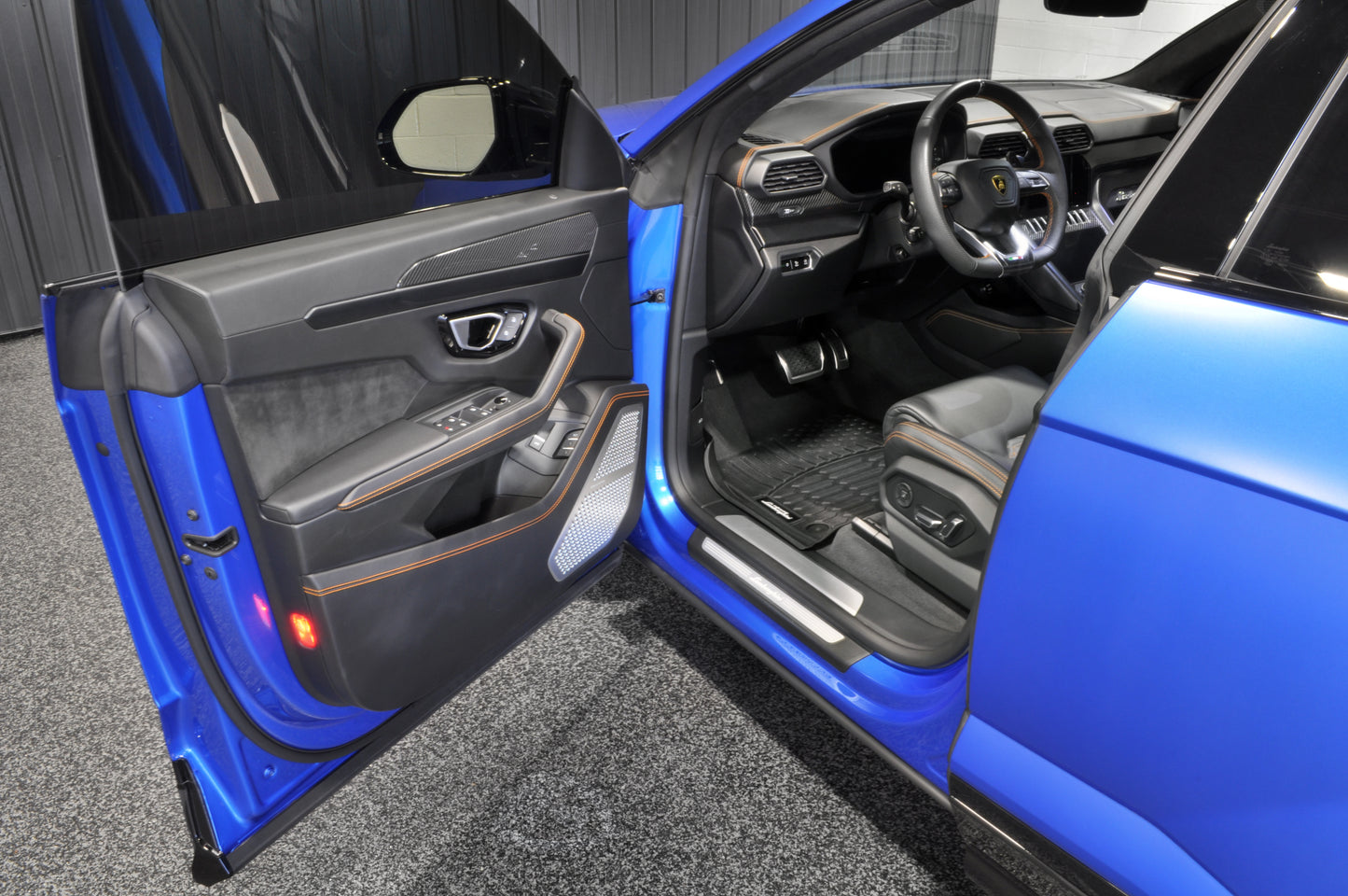 2021 Lamborghini Urus Blu Eleos Metallic For Sale