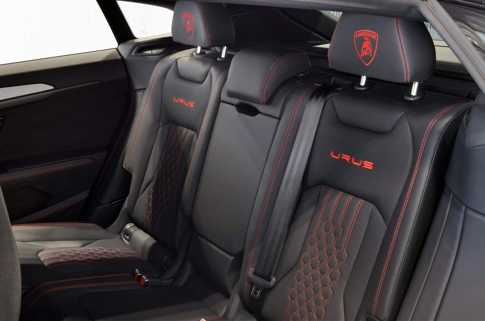 2024 Lamborghini Urus Performante