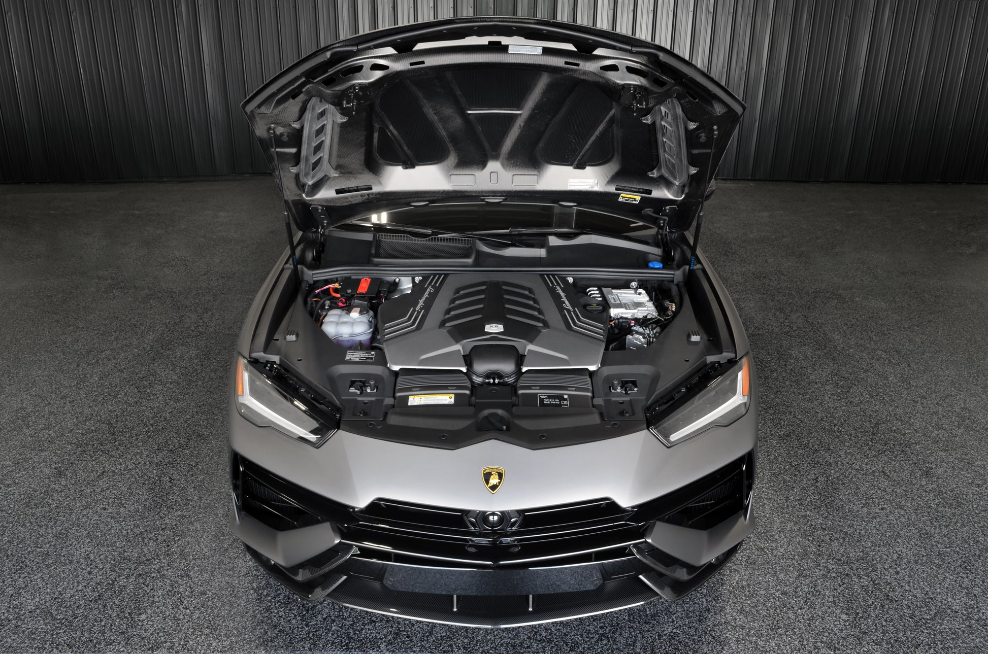 2024 Lamborghini Urus Performante