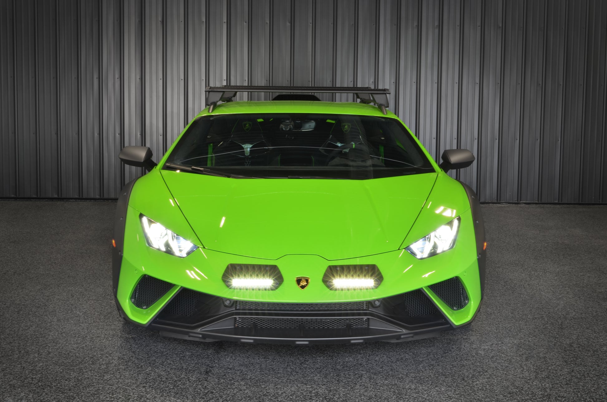 2023 Lamborghini Huracan Sterrato Verde Mantis Green