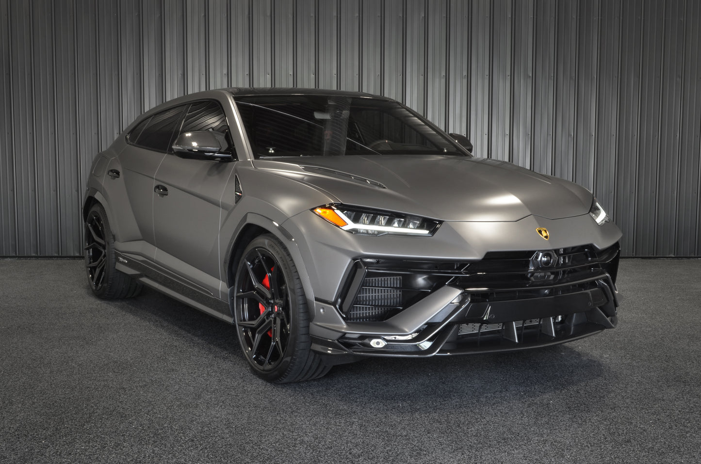 2024 Lamborghini Urus Performante