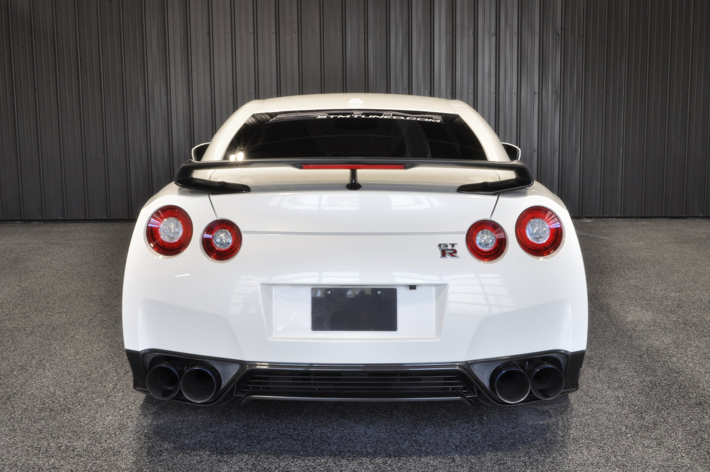 2014 Nissan R35 GTR Pearl White