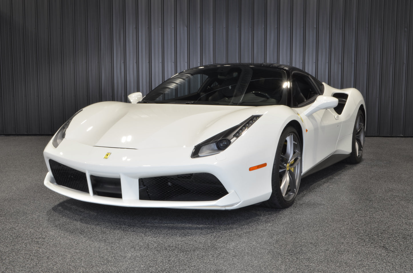 2016 Ferrari 488 GTB White front quarter