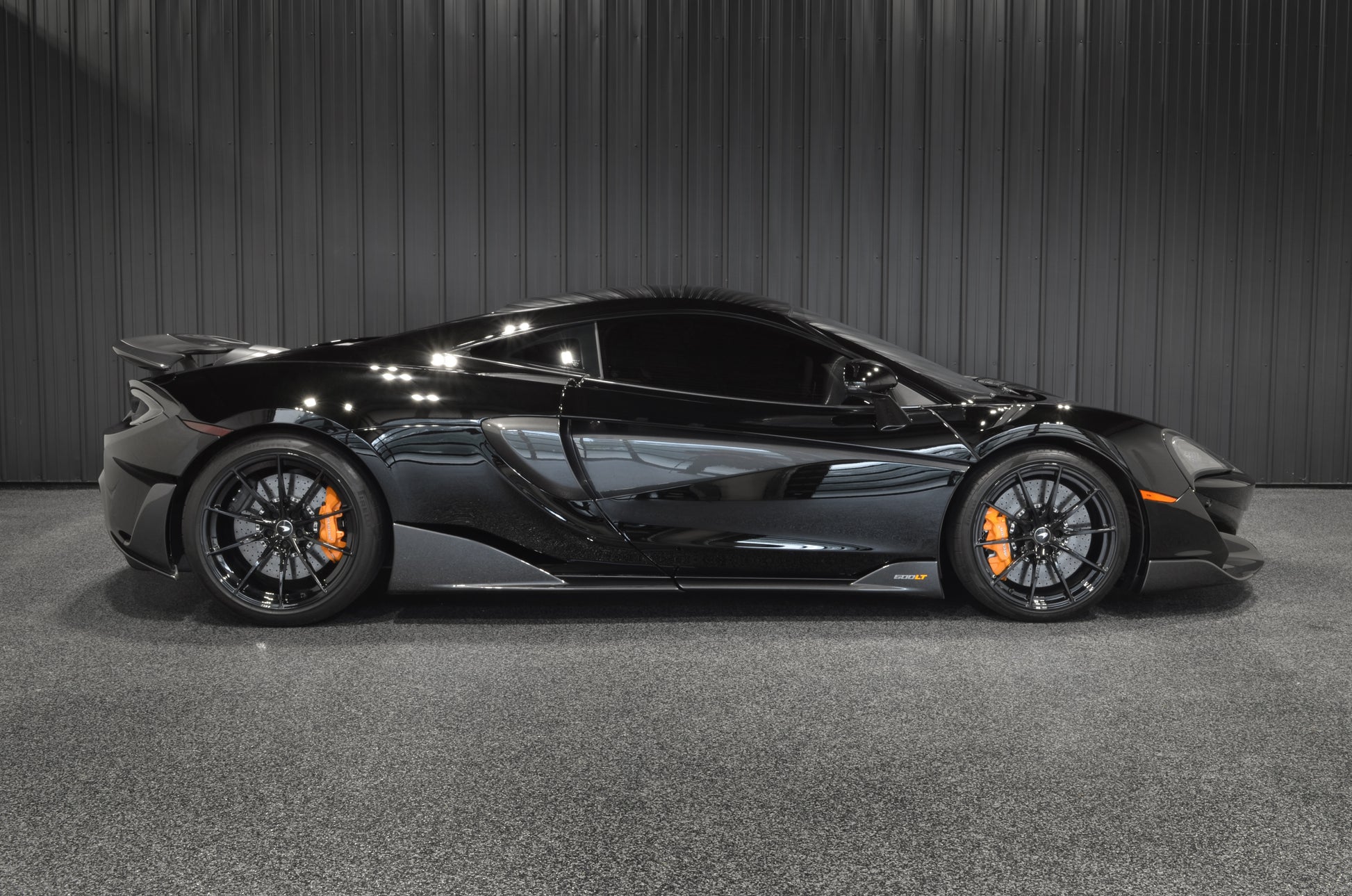 2019 McLaren 600LT Cosmos Black